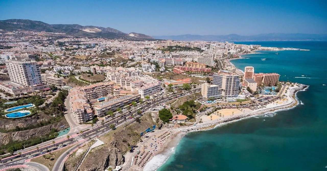 2Bdr Penthouse, Terrace, Bbq, Pools And Sea View In Benalmadena Apartment